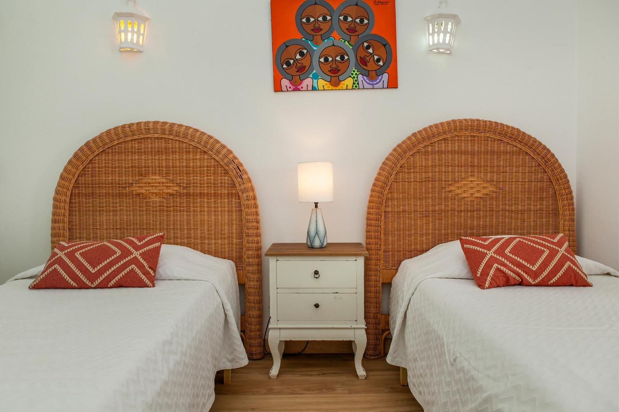 B86 - Beachline Apartment In Praia Da Luz Exterior photo