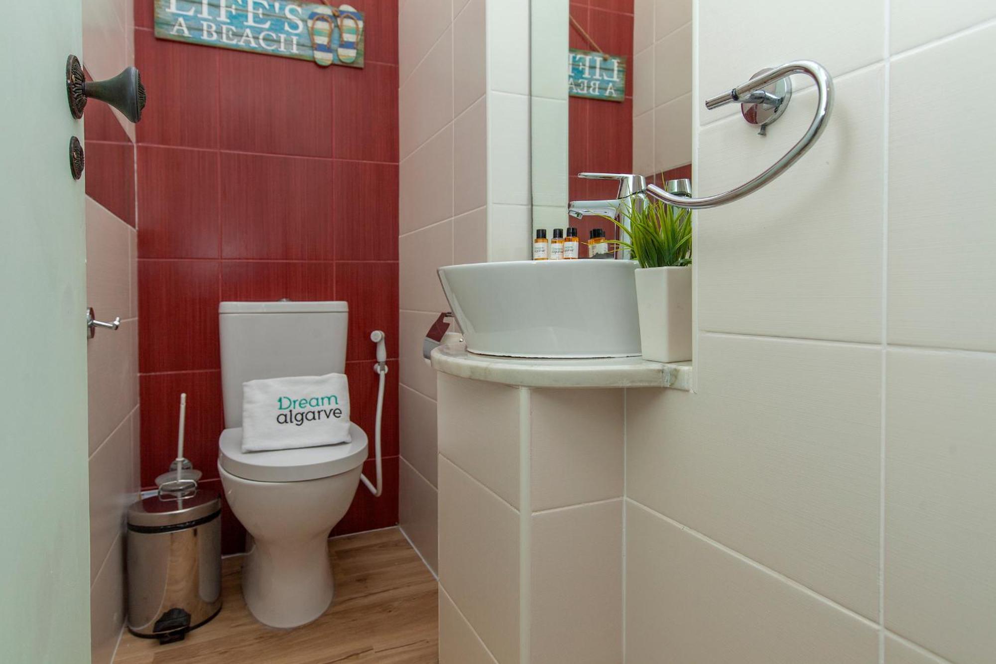 B86 - Beachline Apartment In Praia Da Luz Exterior photo